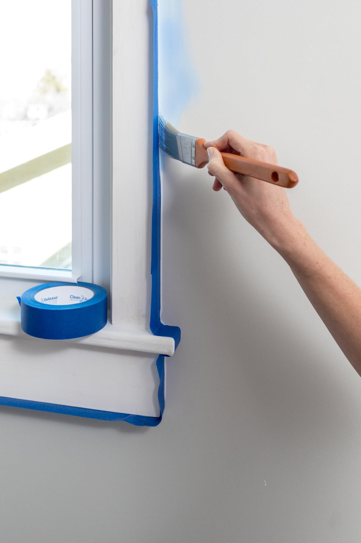 Duck Clean Release Blue Painter's Tape 1.5-Inch (1.41-Inch x 60-Yard), 16 Rolls, 960 Total Yards, 284373