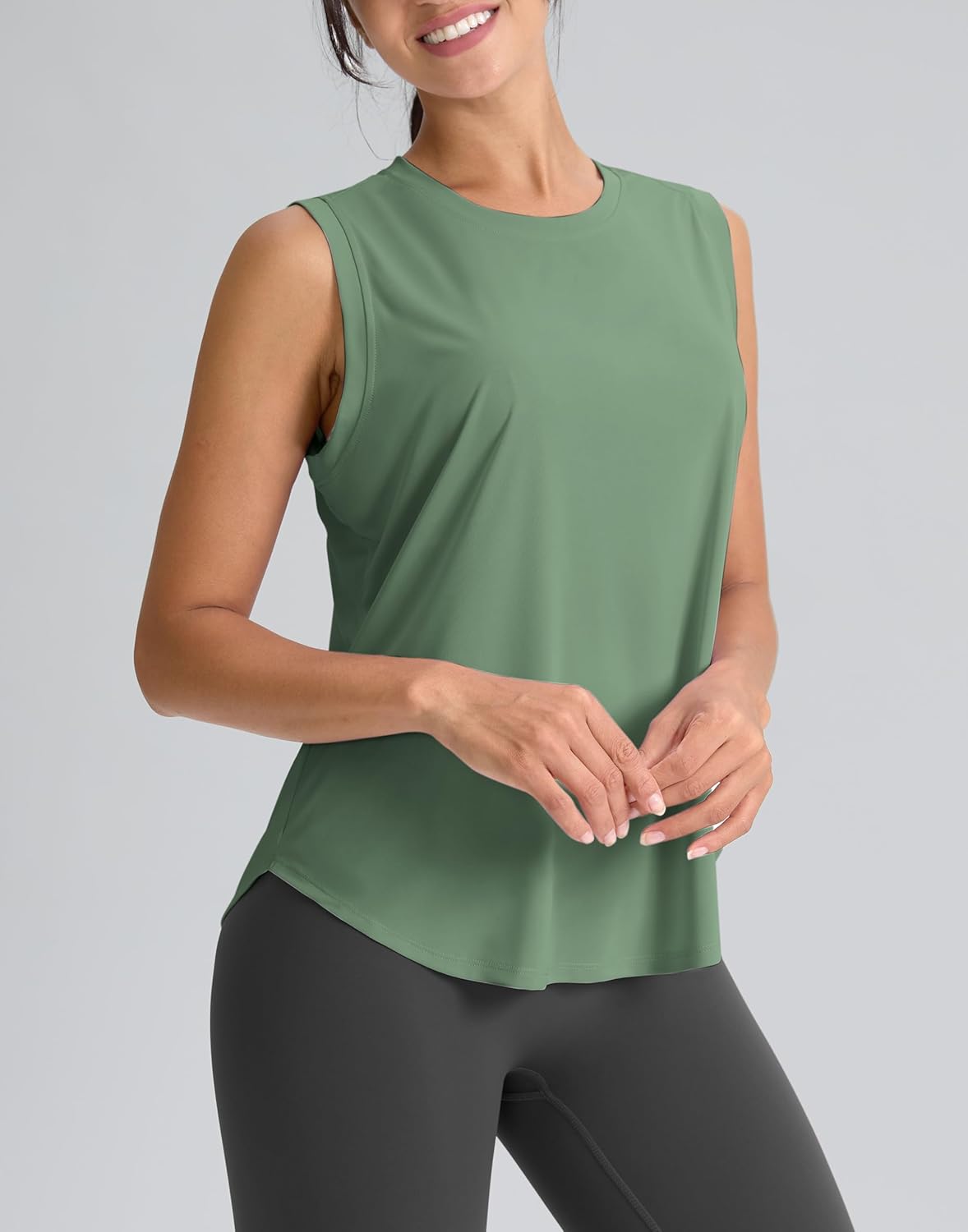 SANTINY Women's Sleeveless Workout Tops - Breathable Lightweight Yoga & Tennis Tanks | Athletic Running Shirts