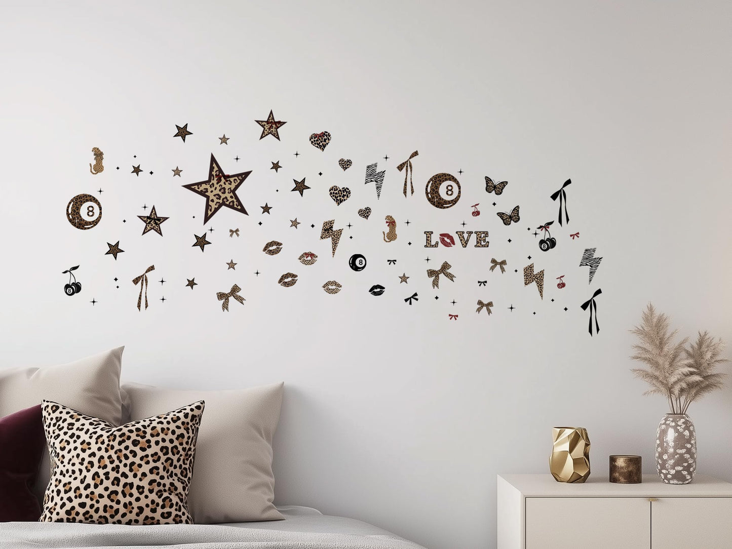 TwoDays 100Pcs Cheetah Print Wall Stickers, Trendy Leopard Print Room Decor Aesthetic for Cheetah Party Favors, Chic Luxury Y2K Fashion Decal for Home Bedroom Apartment Dorm