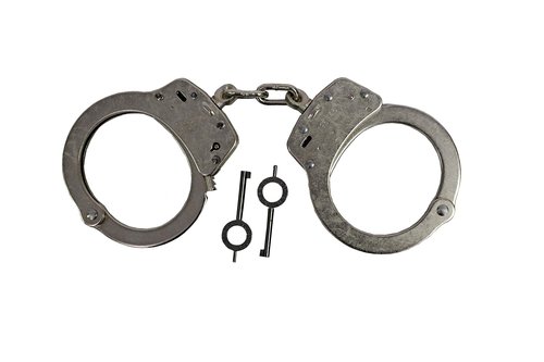 Smith and Wesson 100 - Chain Handcuff