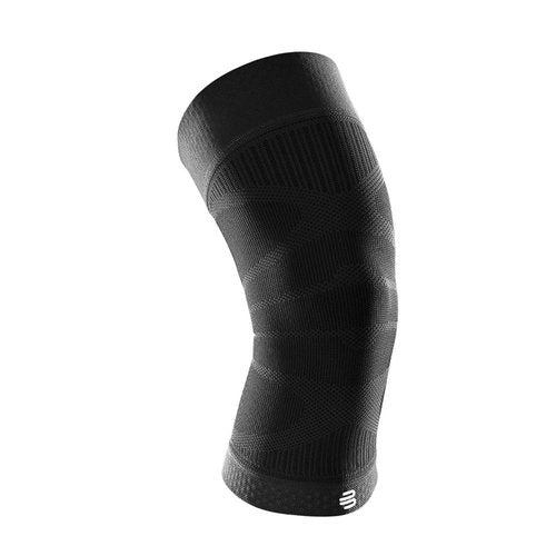 Bauerfeind Sports Compression Knee Support - Knee Sleeve for Relief and Support - Seamless Compression for better Performance - Lightweight & Durable - Black, Medium