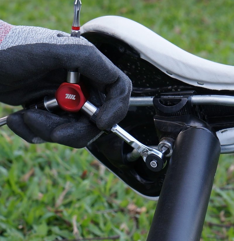 711L EDC Y Driver I Three Way 1/4" Hex Bit Driver I Y Type Hex Socket Wrench I Compact Motorcycle Bicycle Bike Tool (RED)