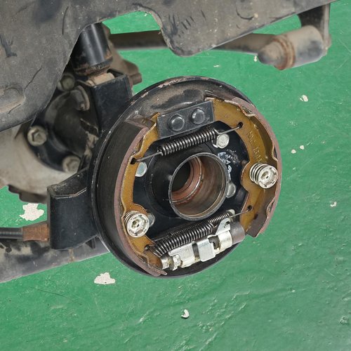 10L0L Golf Cart EZGO Brake Shoes Pads & Brake Spring Kit Assembly Fits EZGO TXT Medalist 1997~2008, Workhorse 1996~2012, Yamaha G14-G20, Replace OEM 27943G01 27944G01 70795G01 JN6-F5331-01-00