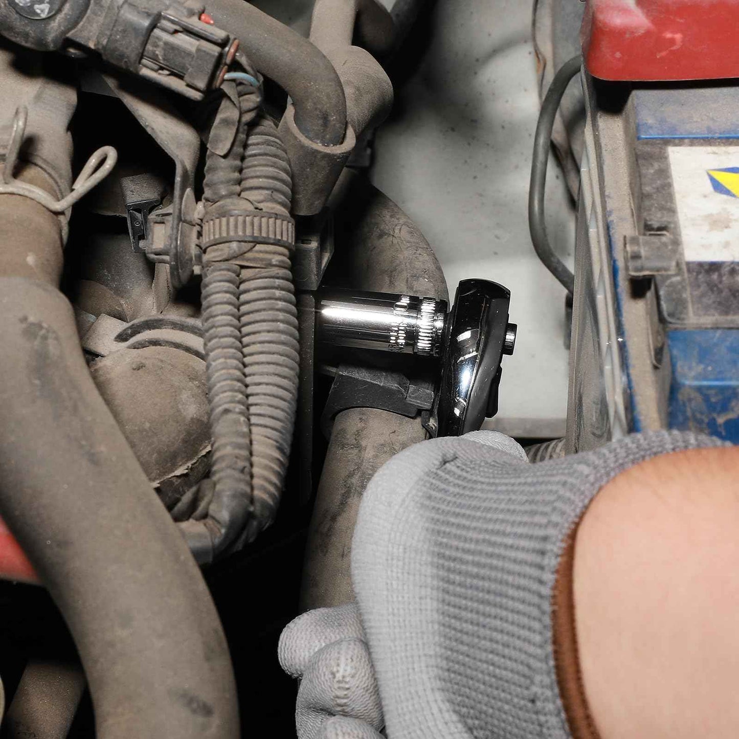 MIXPOWER 1/4" Drive Mid-Length Socket Set with Storage Rails, 13-Piece, 6 Point, 4-15mm, CR-V, Metric, Semi-Deep Socket Set