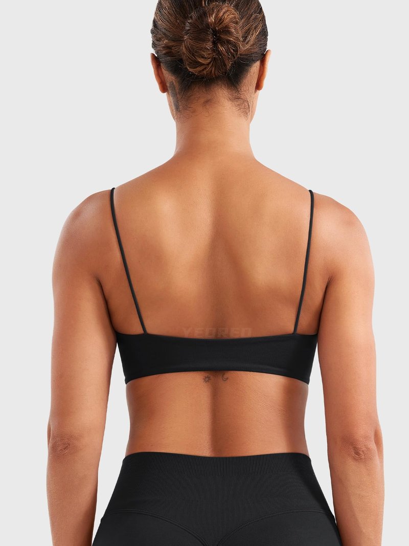 YEOREO Women's Spaghetti Strap Sports Bra Enidy Square Neck Yoga Wireless Low Impact Padded Seamless Cami Crop Top Black S