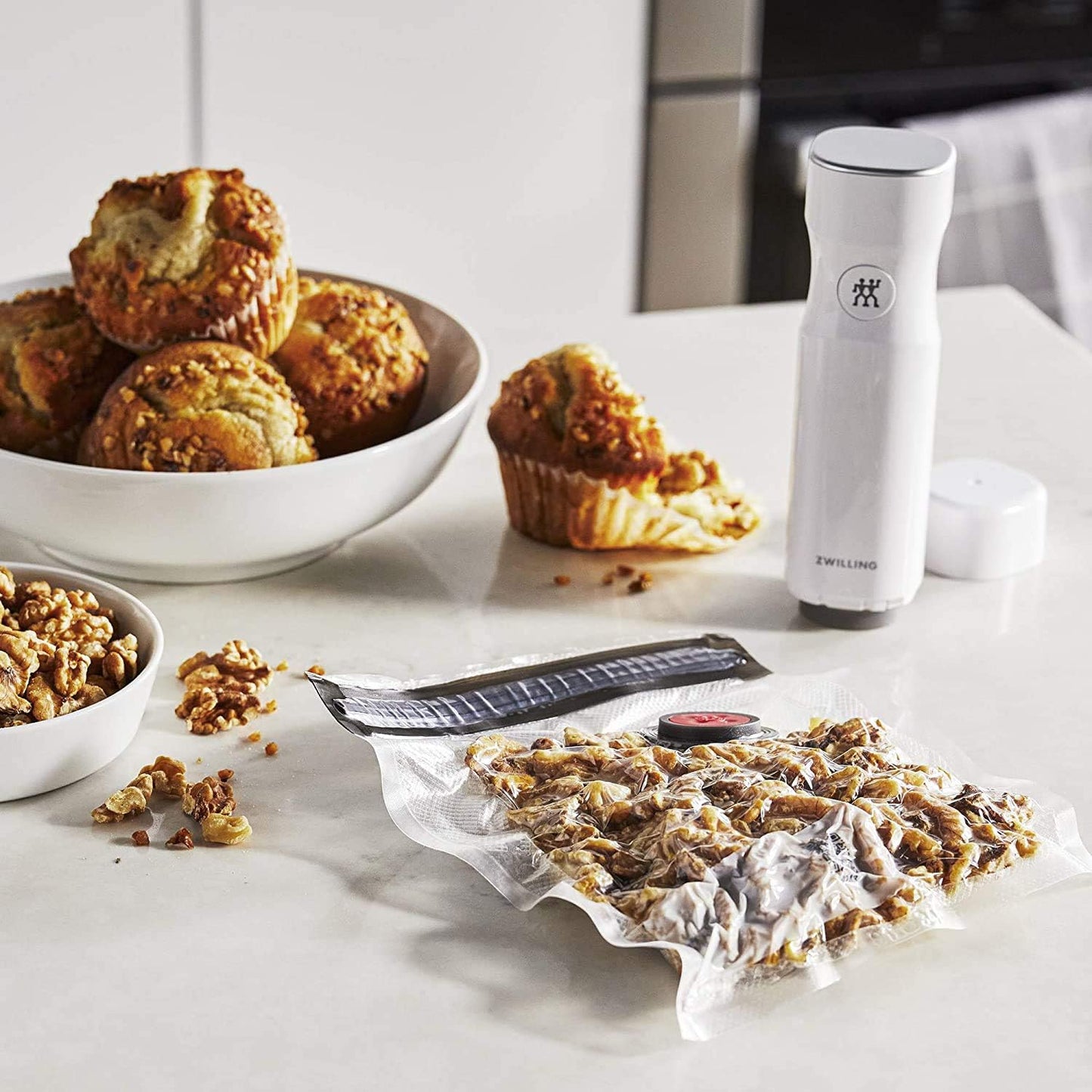 ZWILLING Fresh & Save Vacuum Sealer Machine - Airtight Food Storage Containers & Sous Vide Bags Set
