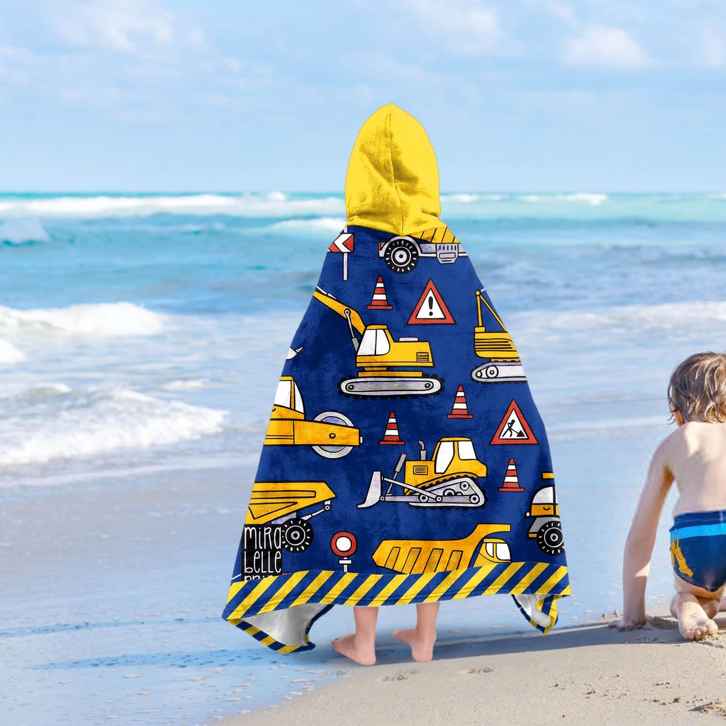 Boys Car Beach Towel with Hoodie for Kids Toddlers Age 4-8, Engineering Vehicle Bath Towels Shower Wrap for Boys, Hooded Poncho Beach Blanket for Pool Swimming Cute Wearable Bath Towel for Child