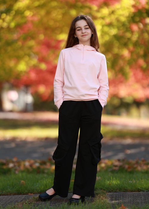 LIFAky Baggy Sweatpants for Girls Wide Straight Leg Pants with Pockets and Decorative Line Drawstring Waist Athletic Joggers for Teen 11-12Y Black