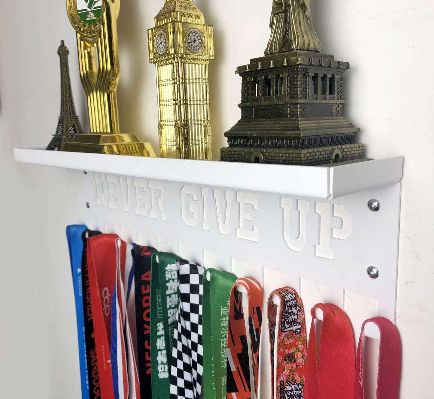 URBN BY MODERN HOME FINISHINGS Never Give Up Sports Awards Medal Hanger Display, 3" Trophy Shelf Medal Holder with Hooks, Easy Install Wall Shelf and Ribbon Holder White Wall Shelf