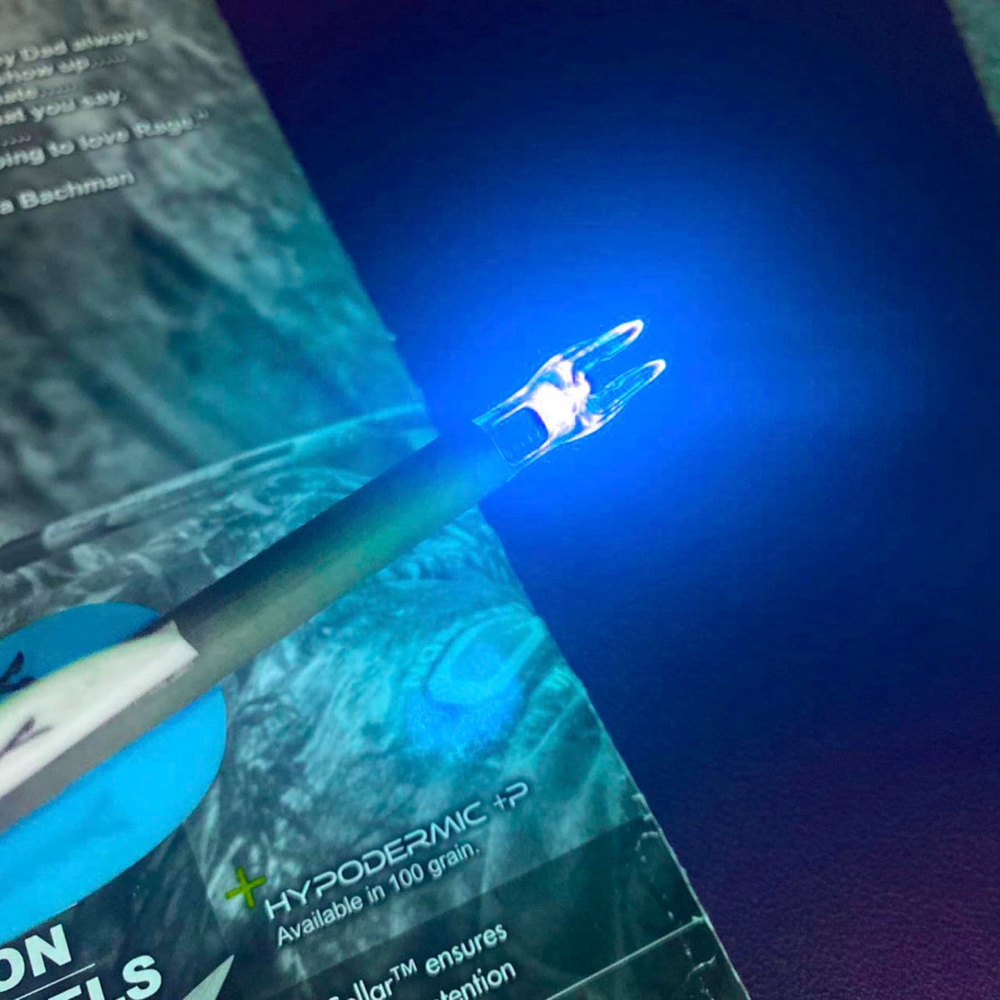 KEAUP G Lighted Nocks 6 PCS with X Bushing for Arrows with .165.204 Inside Diameter with ON/Off Switch LED Nocks Archery Nocks (Blue)