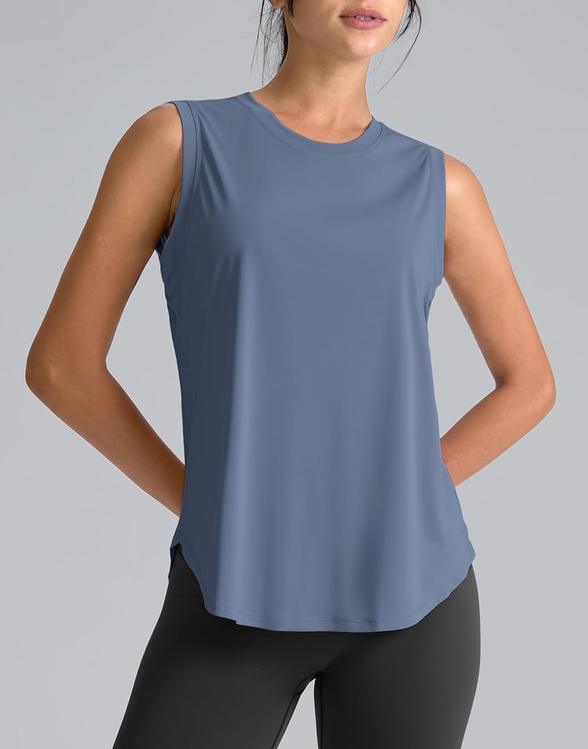 SANTINY Women's Sleeveless Workout Tops - Breathable Lightweight Athletic Yoga & Tennis Tanks