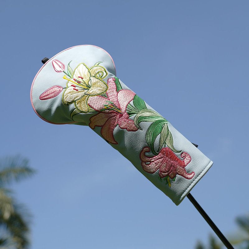 mytag Lily Driver Headcover Heavy Embroidery, Cute Golf Driver Head Cover Fits 460CC Head, Headcover for Girl Women, Light Blue