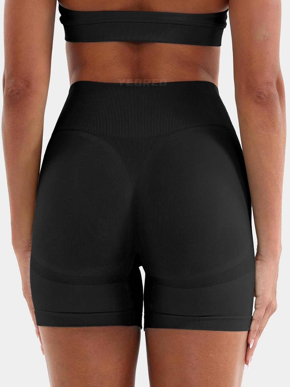 YEOREO Women's Biker Shorts - Seamless Yoga Gym Shorts with Hidden Scrunch | 4.5" No Front Seam