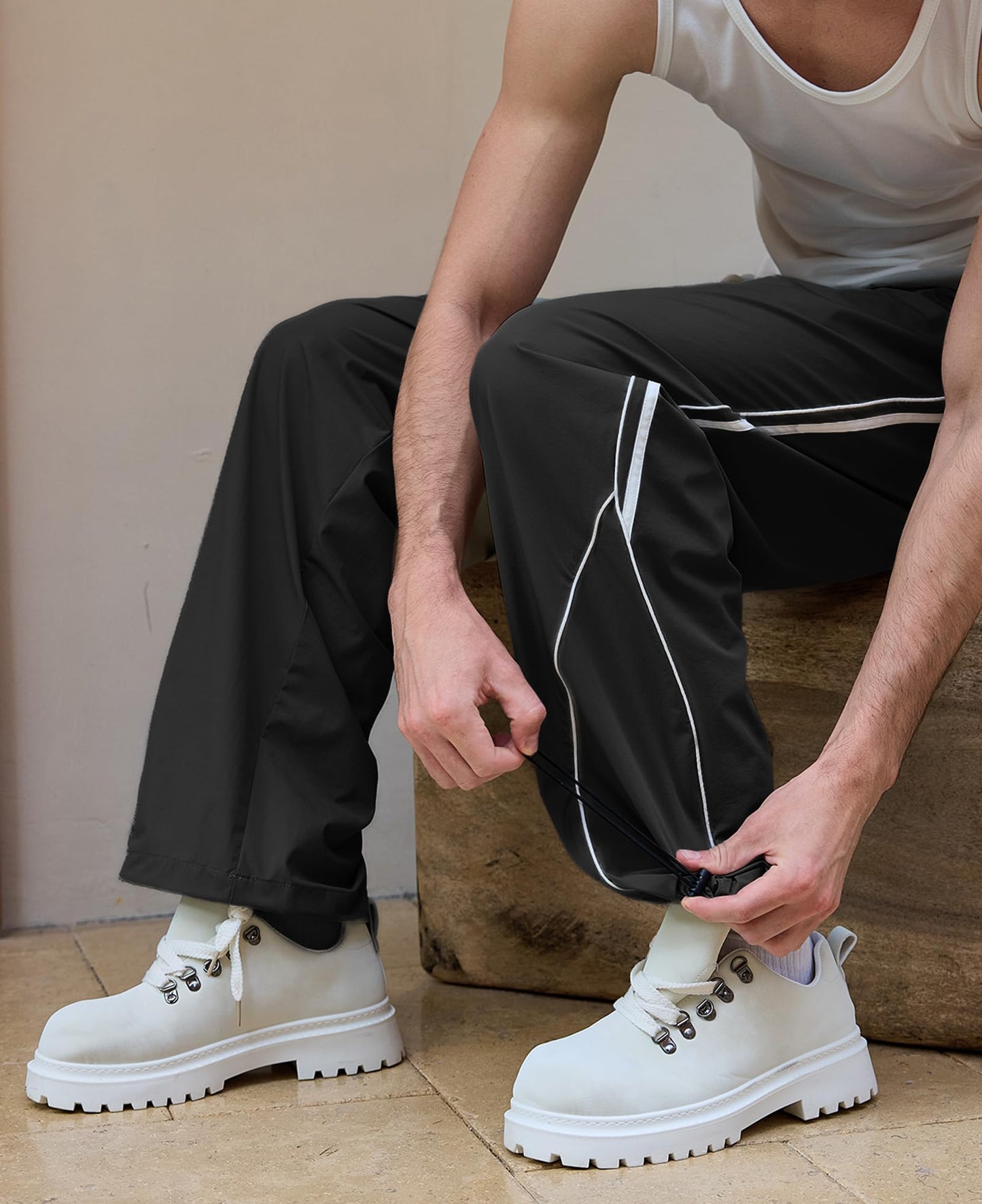 Susclude Baggy Sweatpants Wide Leg Y2k Track Pants Casual Spring Stretch Drawstring Elastic Waist Side Stripe Pants with Pockets Black