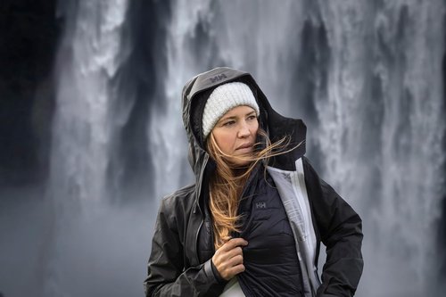Helly-Hansen Women's LIFAloft Hybrid Insulator Jacket - Lightweight Warmth & Comfort | Perfect for Outdoor Activities
