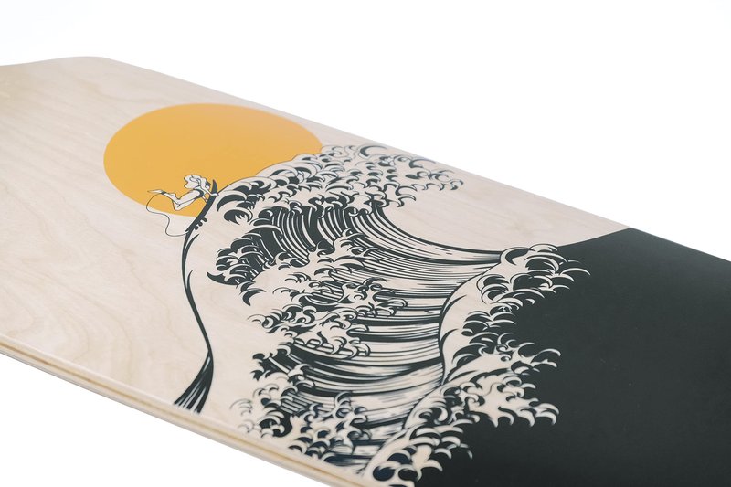 VOLADOR Urban Freeride Pro Longboard Cruiser 40inch | Canadian Maple Wood Deck & Forged Reverse Kingpin Truck | Drop Through Longboard Complete Setup for Urban Commuting(Kanagawa)