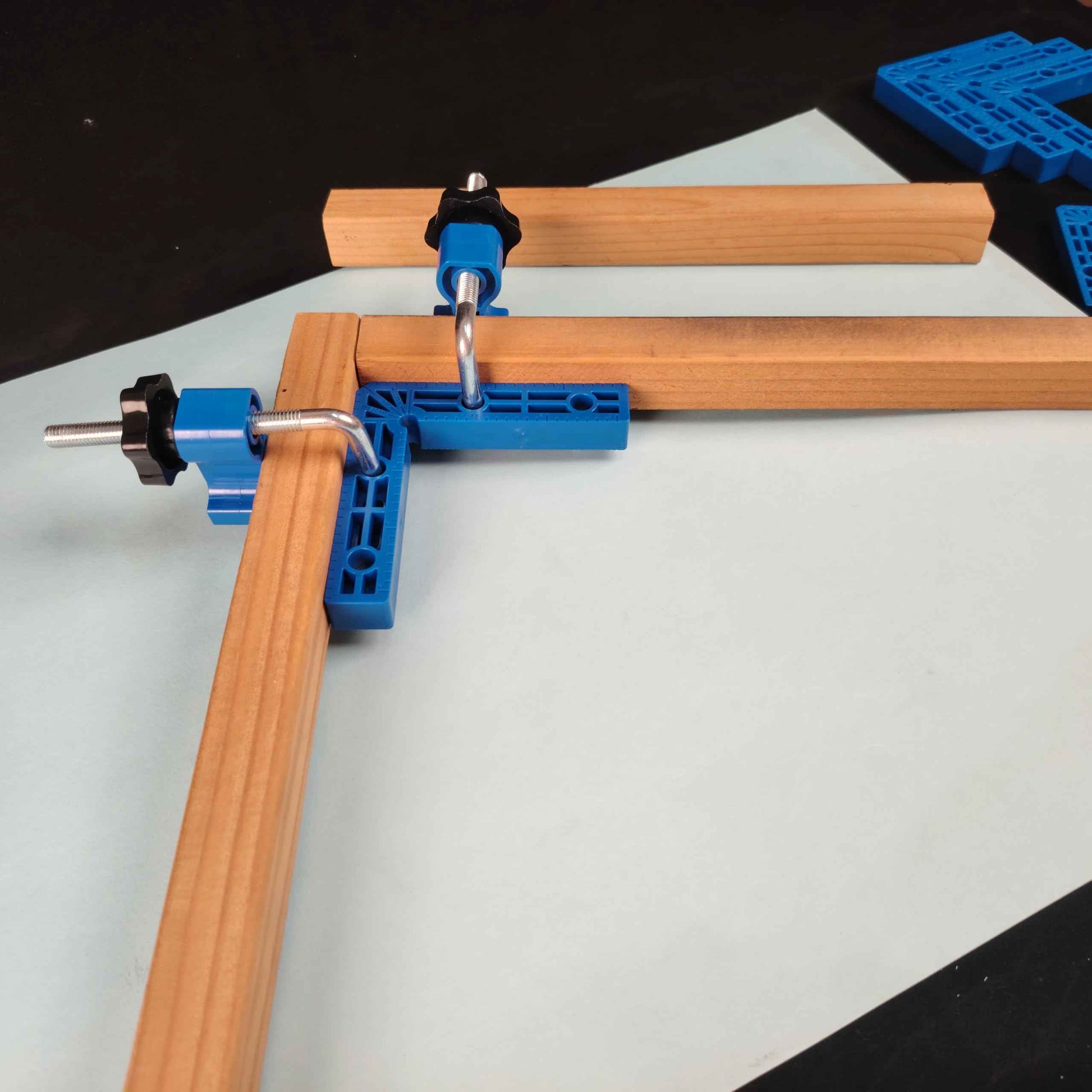90 Degree Clamp,Positioning Squares, 3" 4" 2.3" Right Angle Clamp with 12 Clamping Squares,Corner Clamps Woodworking Tool for Pictures Frames Cabinets Boxes,Blue