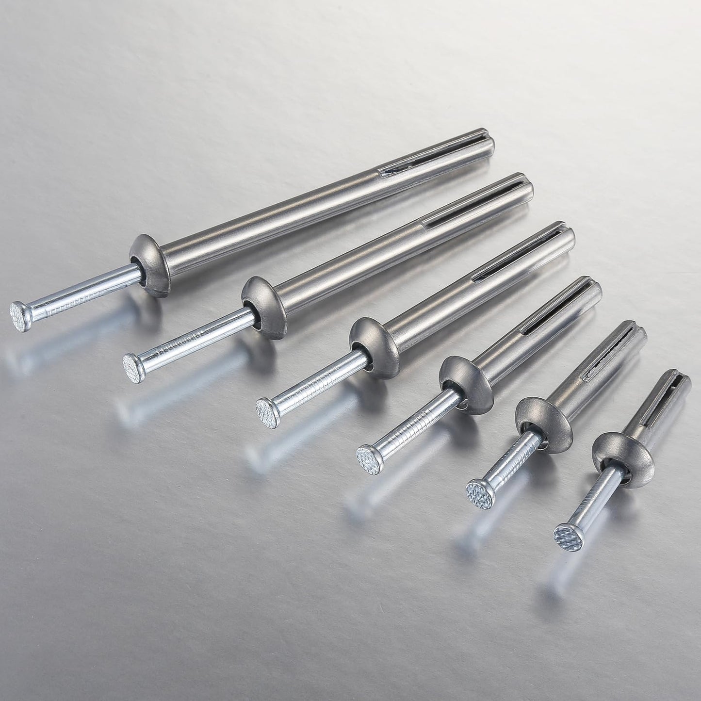 Wensilon 1/4x3/4 Hammer Drive Nail in Anchor (50 per Box) Cement hammering Anchors