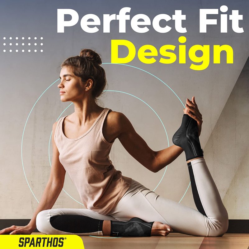 Sparthos Ankle Compression Sleeve (Pair) – Plantar Fasciitis Brace with Arch Support – Foot Ankle Socks for Men and Women – Increase Blood Circulation, Reduce Swelling & Heel Spurs (Black-M)