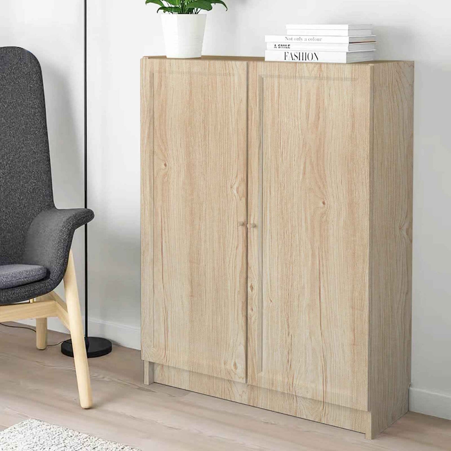 Heroad Wood Contact Paper Peel and Stick Wood Grain Wallpaper Oak Light Wood Contact Paper Countertops Cabinet Vinyl Wrap Thicken Textured Decoration Waterproof Self-Adhesive 17.5"x197"