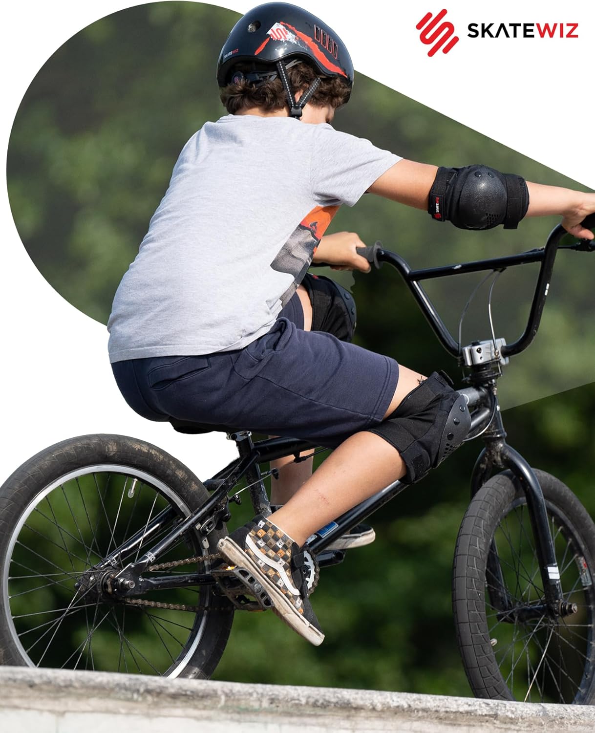 SKATEWIZ Skateboard Pads | Protective Gear Set for Kids & Adults - 6pc Roller Skate Pads with Wrist Guards
