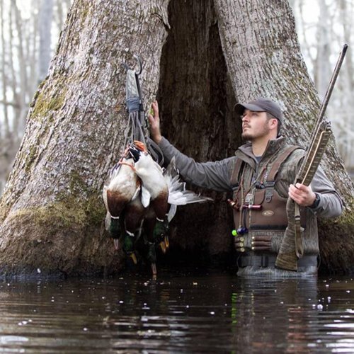 Drake Waterfowl Heavy Load Game Tote | Hunting Versatile Durable Waterfowl Hands-Free Game Carrier with Waist Strap | 12 Game Straps with Slip Rings - for Duck, Goose or Turkeys, Mossy Oak Bottomland