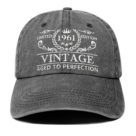 65th Birthday Gifts for Men Women, Happy 65th Birthday Decorations Man Woman, 65 Year Old Man Gift Ideas, Vintage 1961 Baseball Caps, Adjustable Washed Cotton Hats for Husband Dad Mom Grandpa Grandma