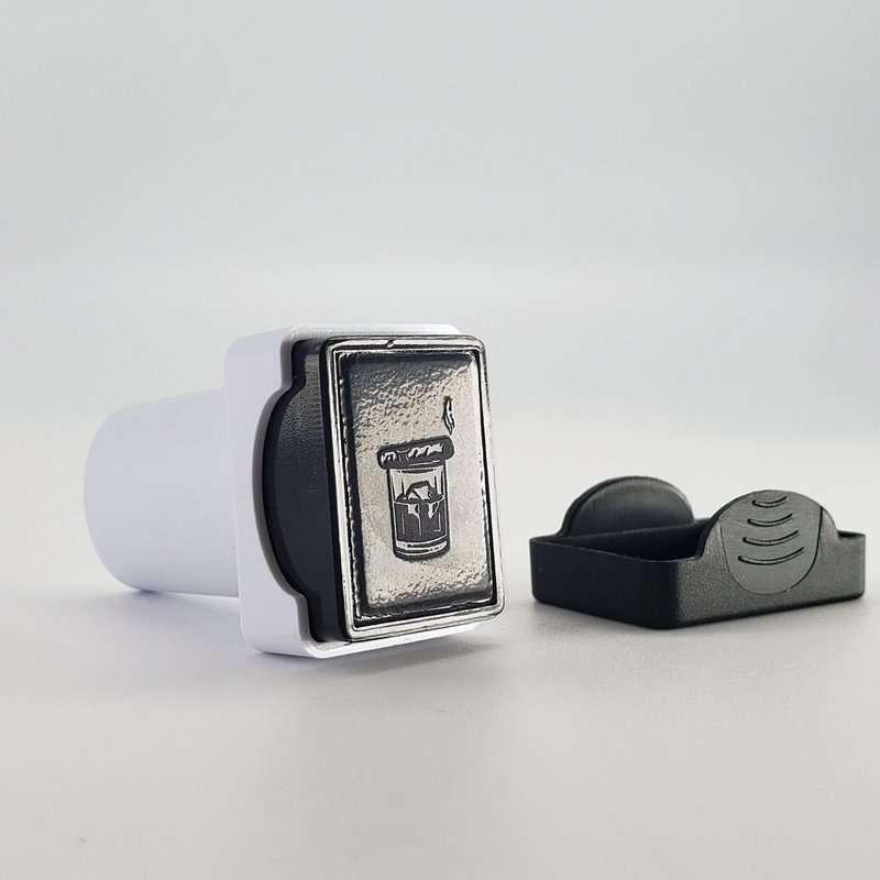 Ball Tatt - Whiskey Cigar Golf Ball Stamp, Golf Ball Stamper, Self-Inking Golf Ball Stamp Markers, Reusable Golf Ball Marking Tool to Identify Golf Balls, Golfer Gift Golfing Accessories