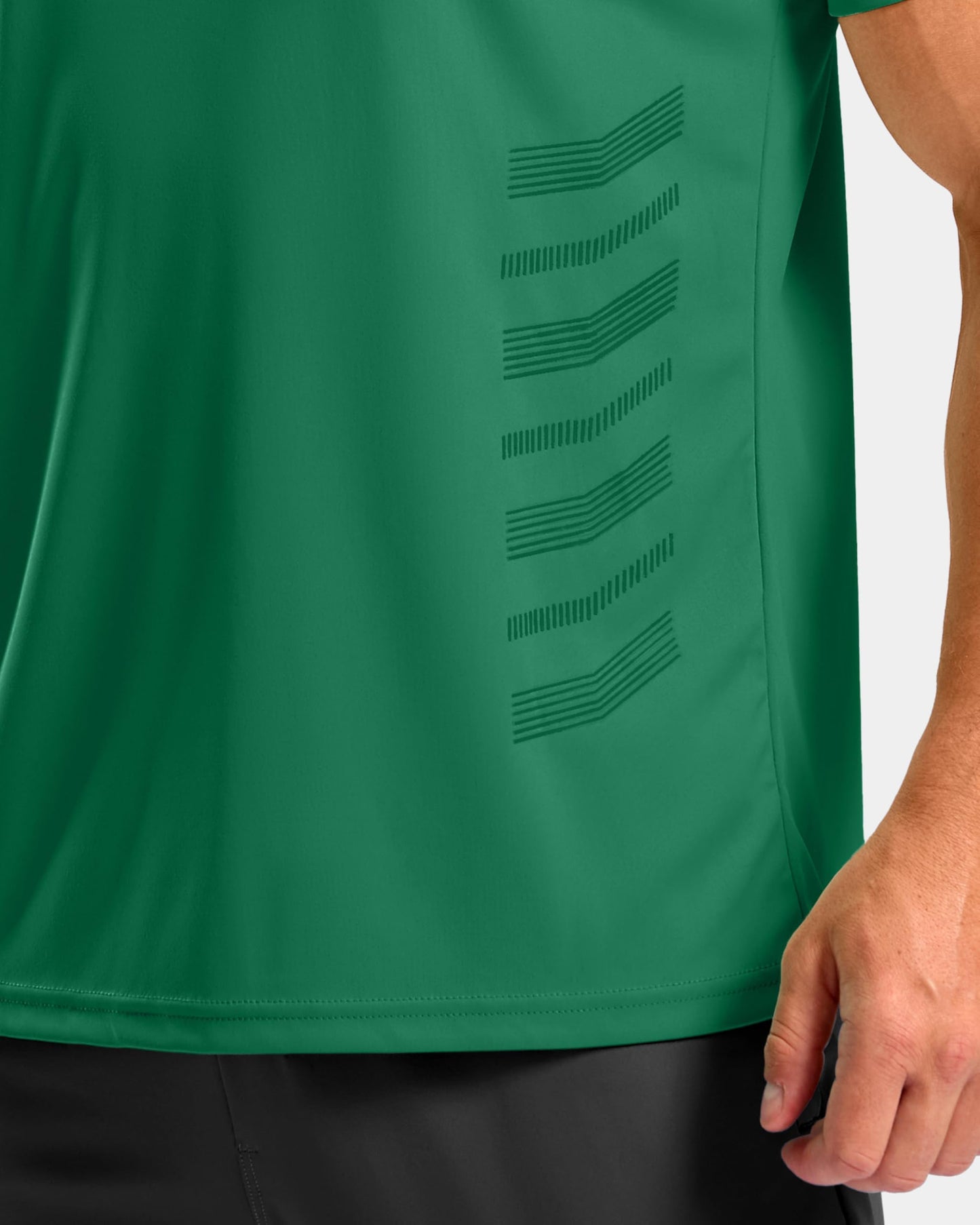 G Gradual Men's Workout Shirts Quick Dry Athletic Running T-Shirts Lightweight Moisture Wicking Short Sleeve Sports Gym Tops(Green,L)