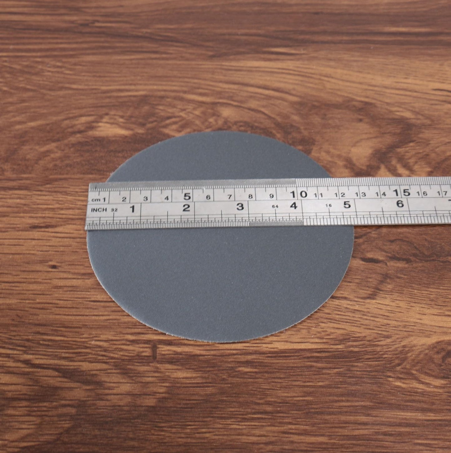 Tueascallk 50Pcs 5 Inch 600 Grit Non-Porous Wet and Dry Hook and Loop Sanding Discs for Random Orbital Sander and Electric Sander Sandpaper