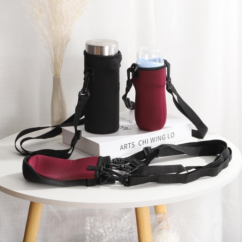 uxcell 2pcs Neoprene Water Bottle Sleeve with Strap, 12 oz Insulated Water Glass Bottle Carrier Bag Collapsible Drink Bottle Sleeve Cover Holder with Handle, Black