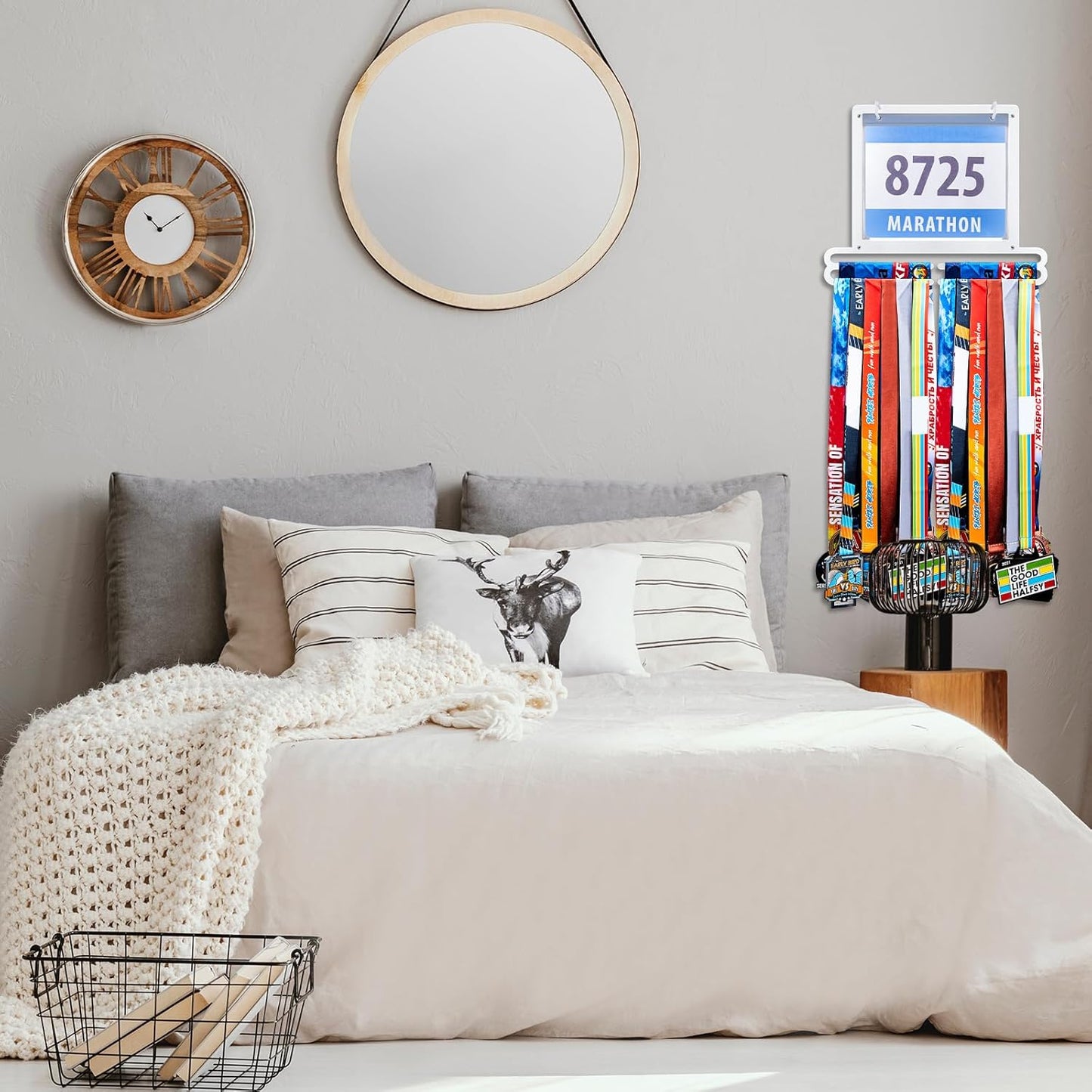Moxweyeni Race Medal Display | Wall-Mounted Bib Holder for Runners - Perfect Gift Idea