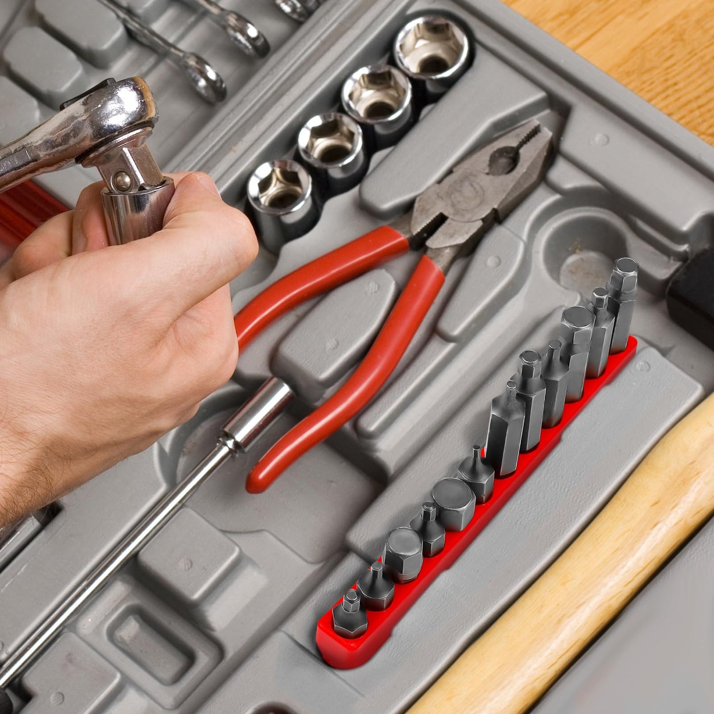 Kigley 20 Pcs 12 Holes Hex Shank Bit Holder Screwdriver Head Drill Bit Organizer Plastic Storage Case Fit for 1/4 Inch Hex Shank (Red)