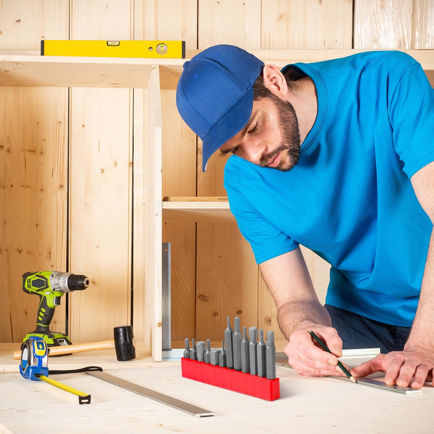 Kigley 20 Pcs 12 Holes Hex Shank Bit Holder Screwdriver Head Drill Bit Organizer Plastic Storage Case Fit for 1/4 Inch Hex Shank (Red)