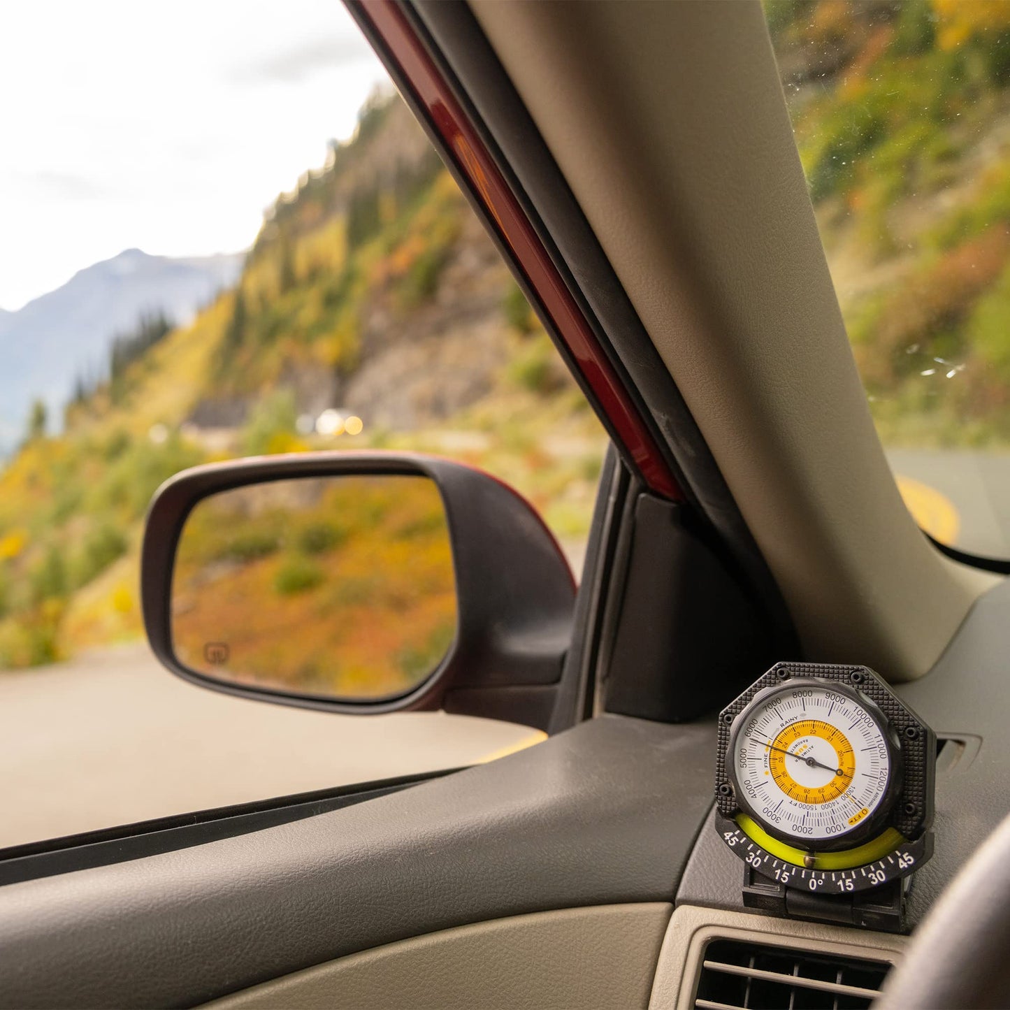 Sun Company AltiTilt - Dashboard Altimeter Inclinometer for Off-Road Vehicles | Read Altitude, Barometric Pressure, and Tilt