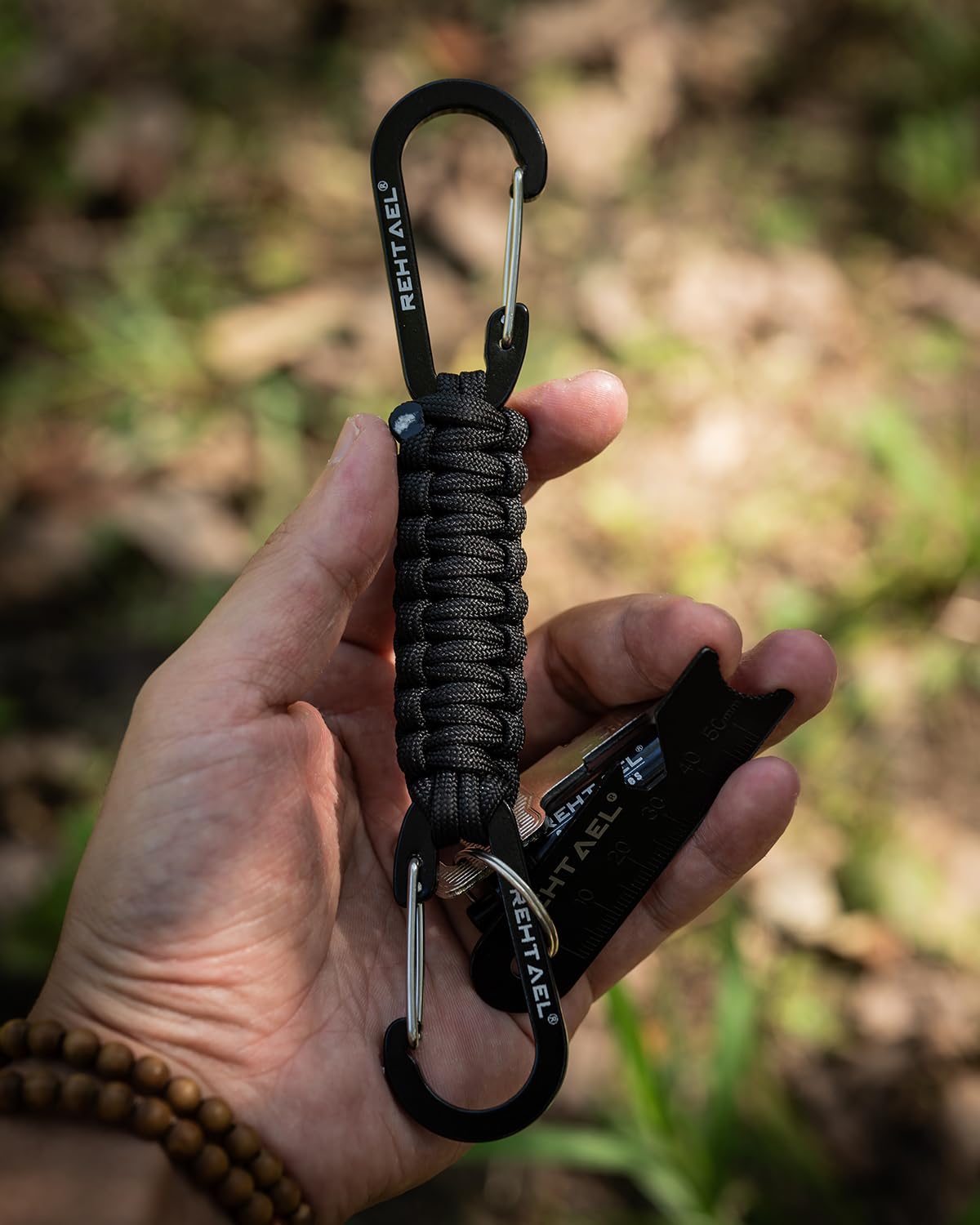 REHTAEL Heavy Duty Paracord Keychain with 2 Carabiner Clip for Keys, Military Lanyard Key Chain, Stroller Clip Hooks for Water Bottle Backpack Men Women, Camping Hiking (2Pcs, 2 X Black)
