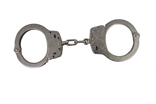 Smith and Wesson 100 - Chain Handcuff