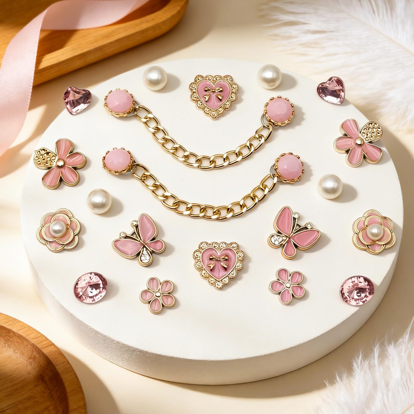 Ziigole 20Pcs Bling Shoe Charms for Sandals Women, Pink Butterfly Flower Charms, Sparkling Rhinestones Shoe Chains, Gemss, Pearl Accessories for Girls, DIY Shoe Decoration Charms for Party Favor