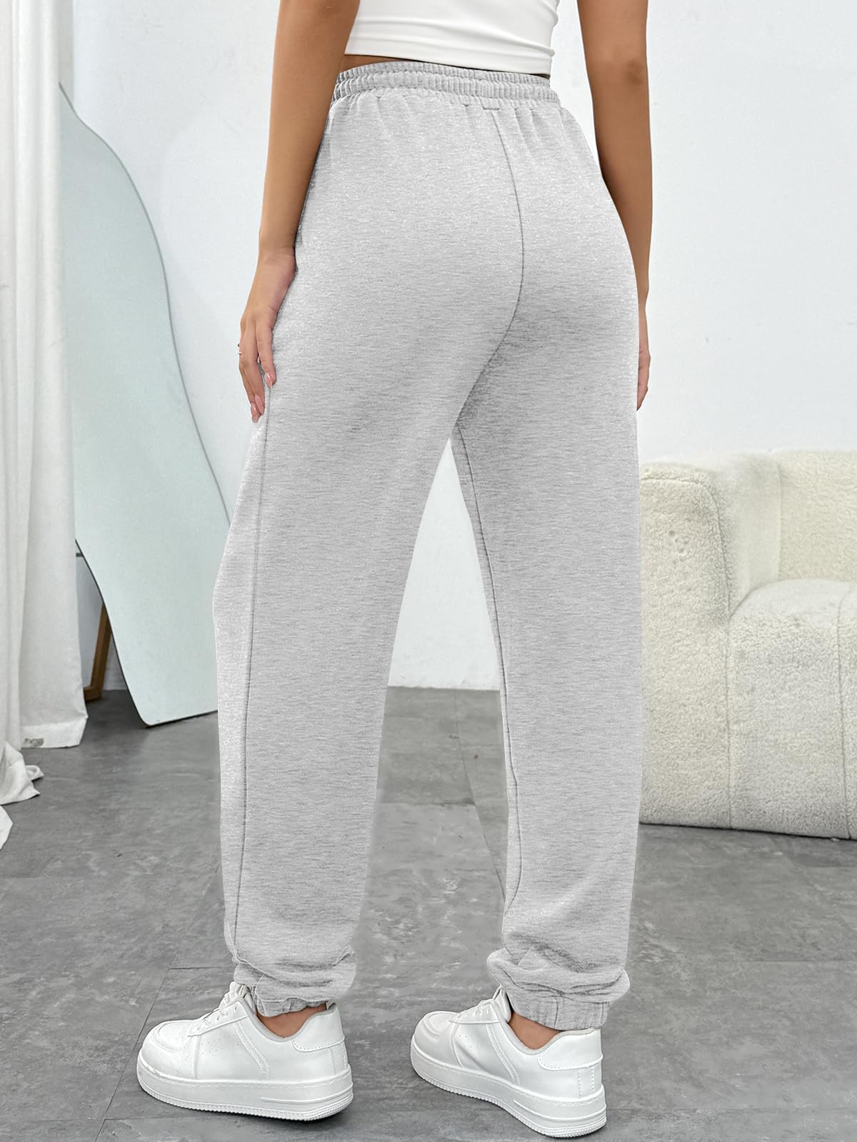 Trendy Queen Women's Sweatpants Athletic Joggers Baggy Pants Lounge Bottom 2026 Fall Fashion with Pockets Grey L