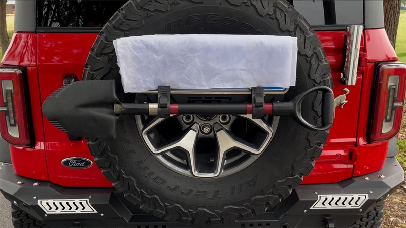 MusixiA Shovel Holder for Truck Quick Release Rubber Clamp Mount Kit Fits 1"~1.5" in Diameter Tool Handles forTrucks UTV ATV Offroad 4X4 Parts 4Pcs