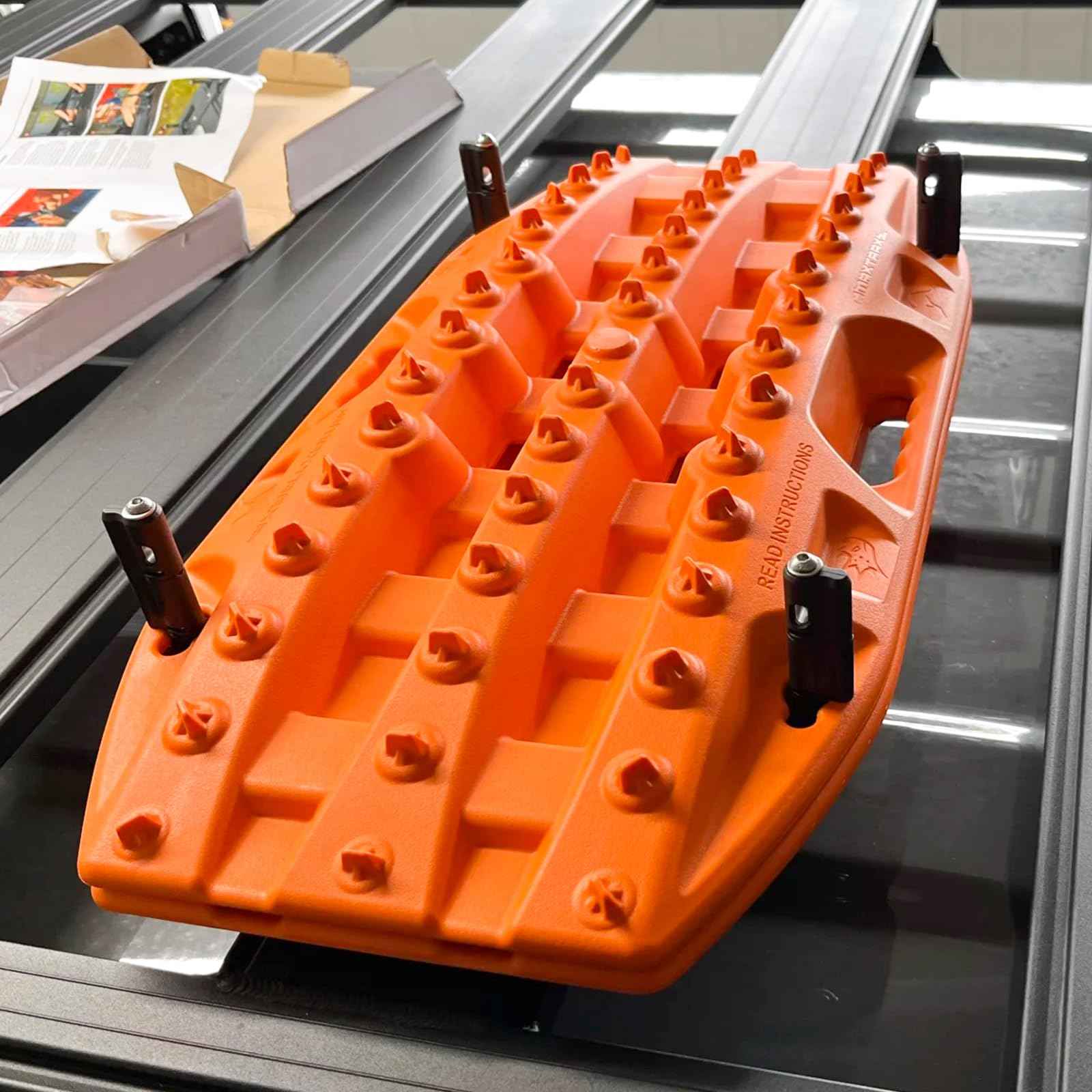 Mounting Pins for Recovery Boards, 4 PCS Lockable Traction Board Mount Pins, Safety Theftproof Mounting Pins Compatible with MaxTrax MKII Recovery Boards, Including M10 Bolts, 140MM Pins