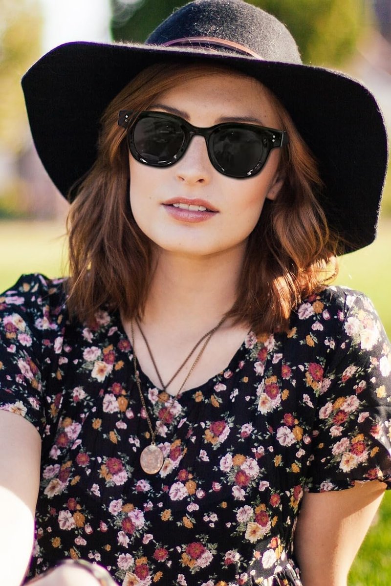 YAMEIZE Vintage Thick Round Sunglasses - Retro Square Thick Frame UVProtection Eyewear Driving Outdoor for Women Men