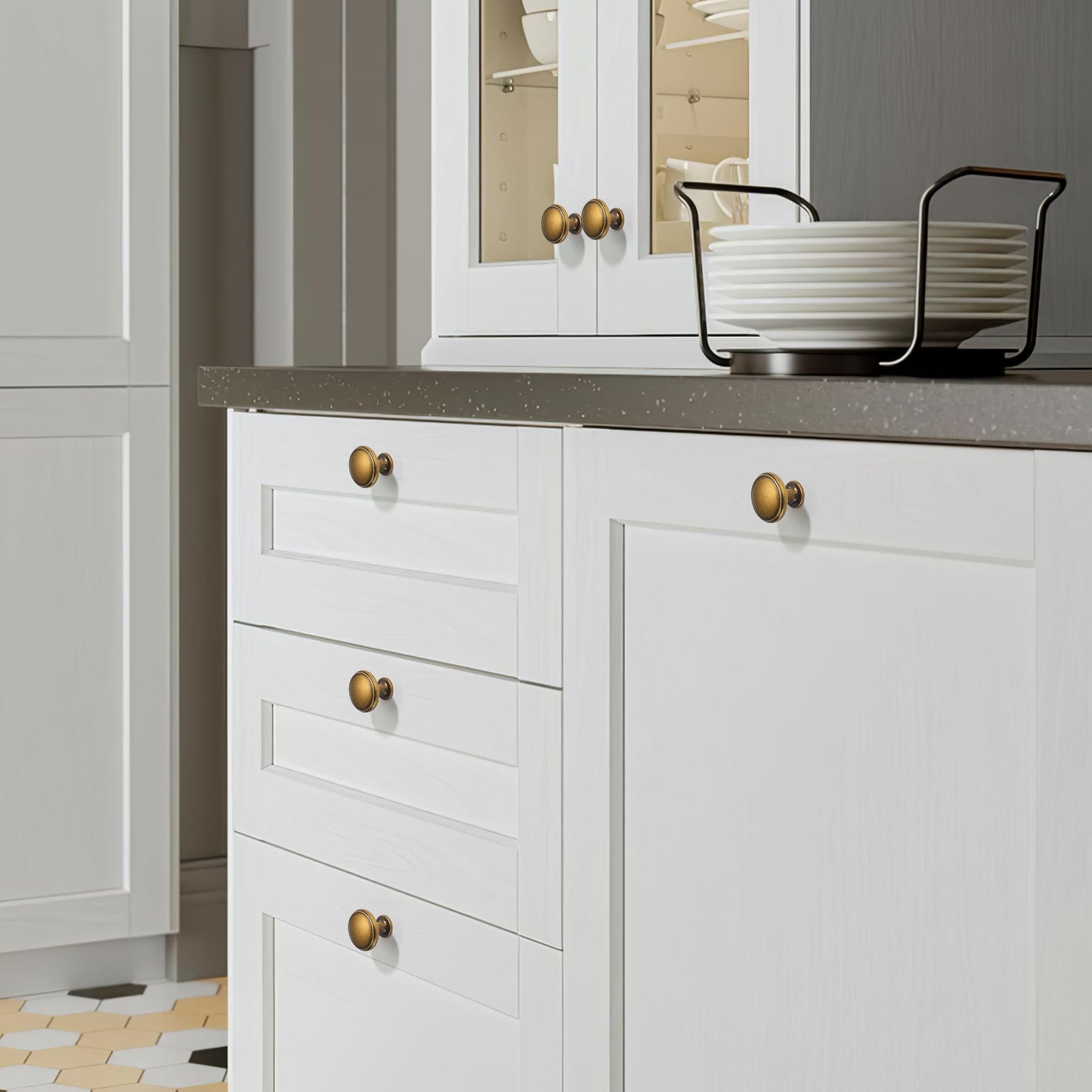 Dosoye 5 Pack Antique Brass Cabinet Knobs Drawer Knob Kitchen Hardware - Single Hole Vintage Retro Cabinet Knobs Kitchen Cabinet Pulls for Closet Wardrobe Dresser Cupboard