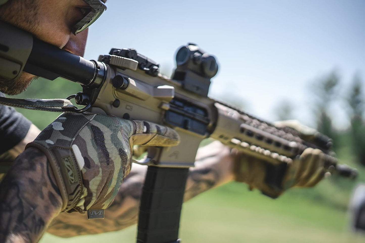 Mechanix Wear Original MultiCam Tactical Work Gloves - Flexible Grip & Secure Fit, Medium Size