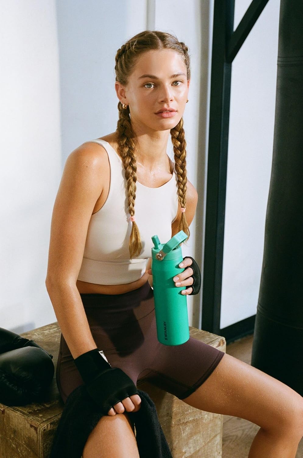 Stanley IceFlow 2.0 Water Bottle - 24 OZ Insulated Stainless Steel | Lightweight, Leak-Resistant, BPA-Free | Blue Sky