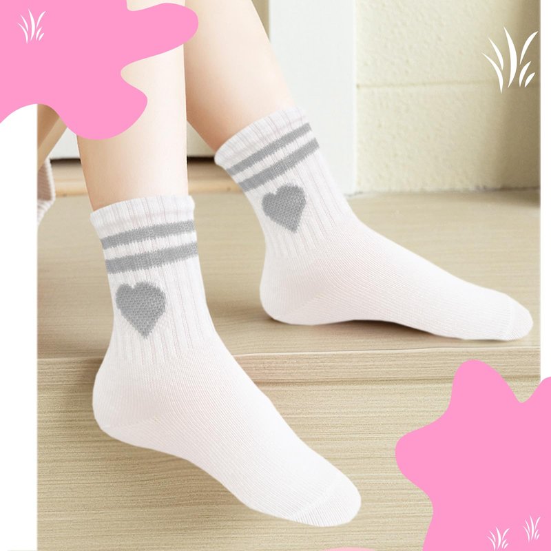 Bemeol Girls Crew Socks 10 Pairs Girl Casual Athletic Cotton Lightweight Stretch Crew Socks for Kids 4-6 6-8 8-10 Years Old(6-8 Years)