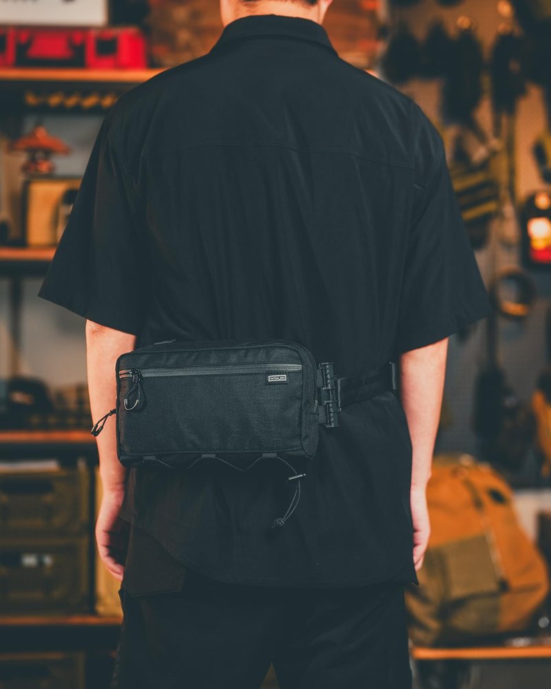 TACTICAL_GEEK Cache L4 EDC Sling Bag, Lightweight Crossbody Shoulder Bag, 2.9L High-Capacity Travel Chest Bag, Single Strap Bag for Casual Travel, Hiking, and Outdoor Sports (Black)