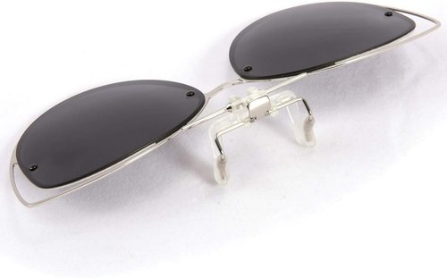 FEISEDY Polarized Cat Eye Clip-On Sunglasses - Stylish Rimless Flip-Up Design for Prescription Eyewear