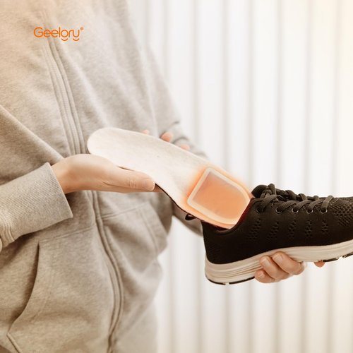 Toe Warmer - Hand and Foot Warmers 100 Pair, Long-Lasting Up to 8 Hours Feet Warmers Disposable with Adhesive, Ultra Thin Safe Toe Warmers for Feet, Winter for Women Men Mom Dad