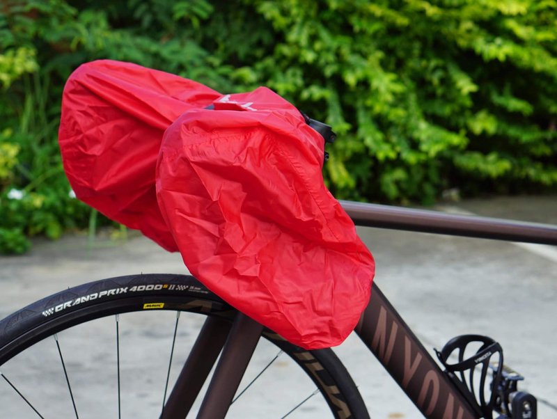 Vincita Waterproof Durable Bike Handlebar Cover – Rain Cover for Road Bicycles, Outdoor Storage Protection from Dust, Rain, Wind & Sunlight (Black)